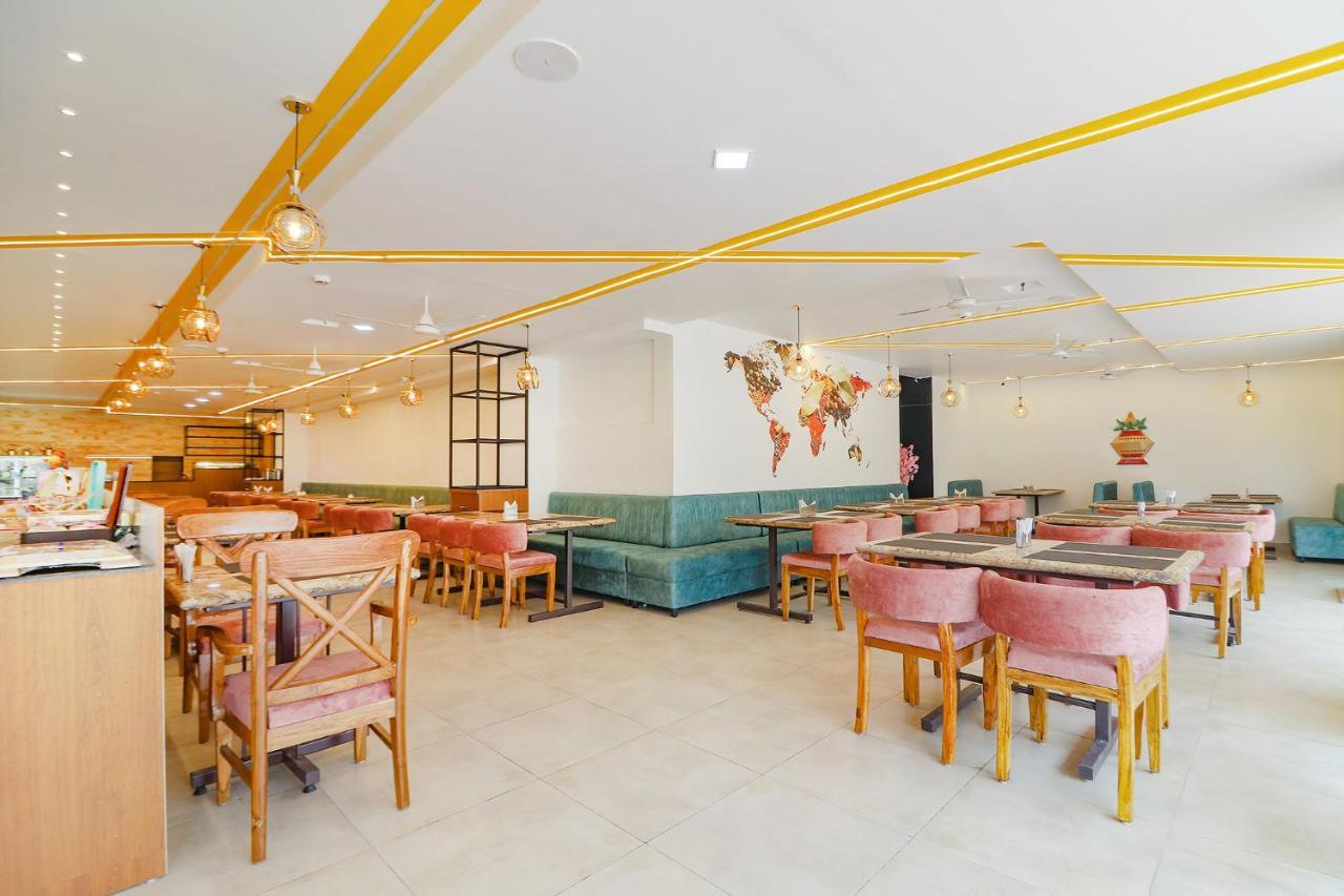 Fabhotel Aamantran & Banquet Halls - Nr Rtc X Roads Metro Station Hyderabad Eksteriør billede