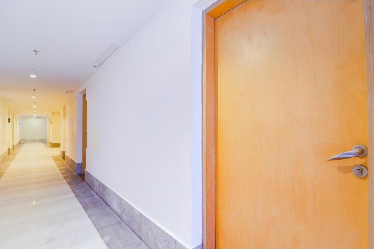 Fabhotel Aamantran & Banquet Halls - Nr Rtc X Roads Metro Station Hyderabad Eksteriør billede